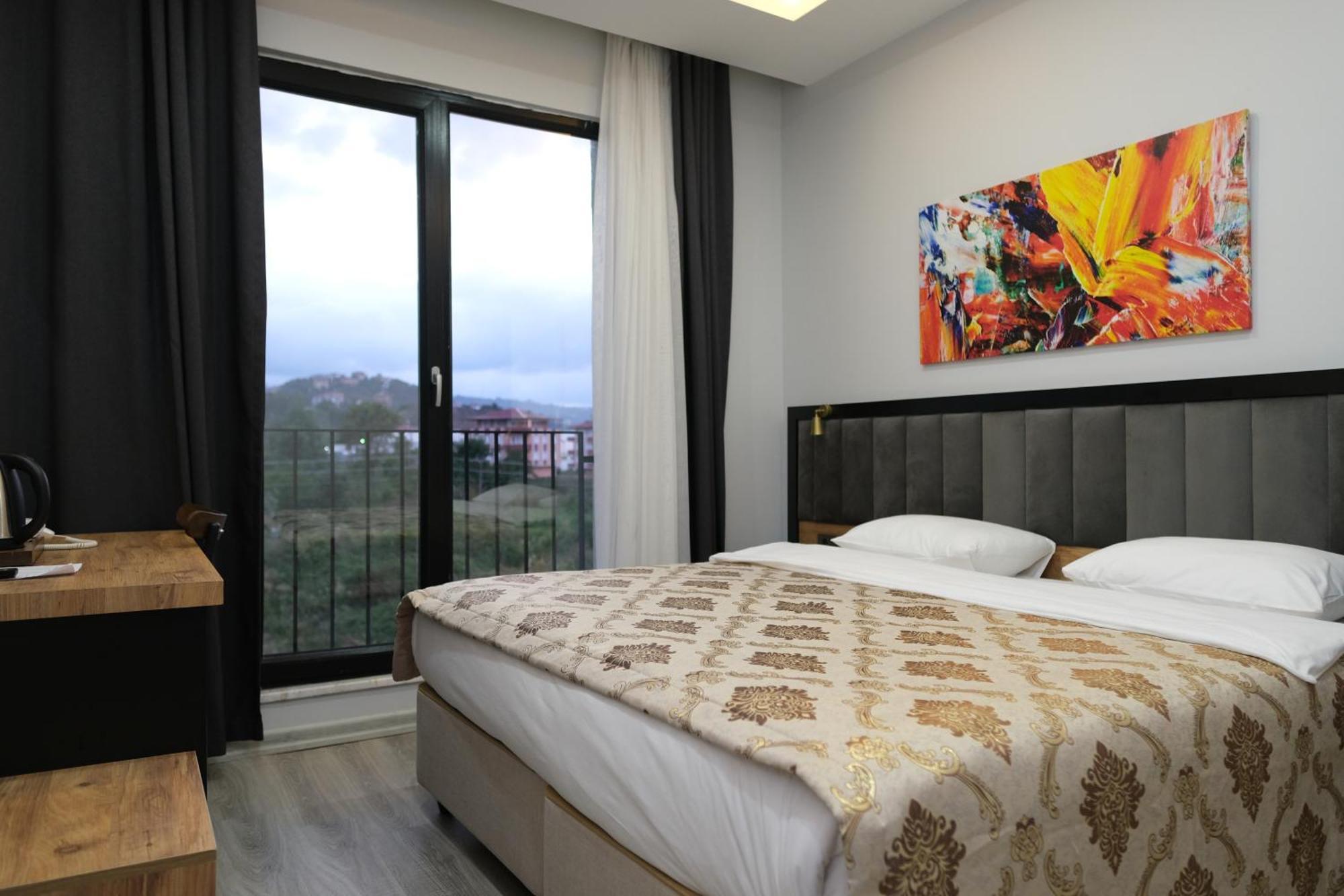 The Marine Hotel 特拉布宗 外观 照片